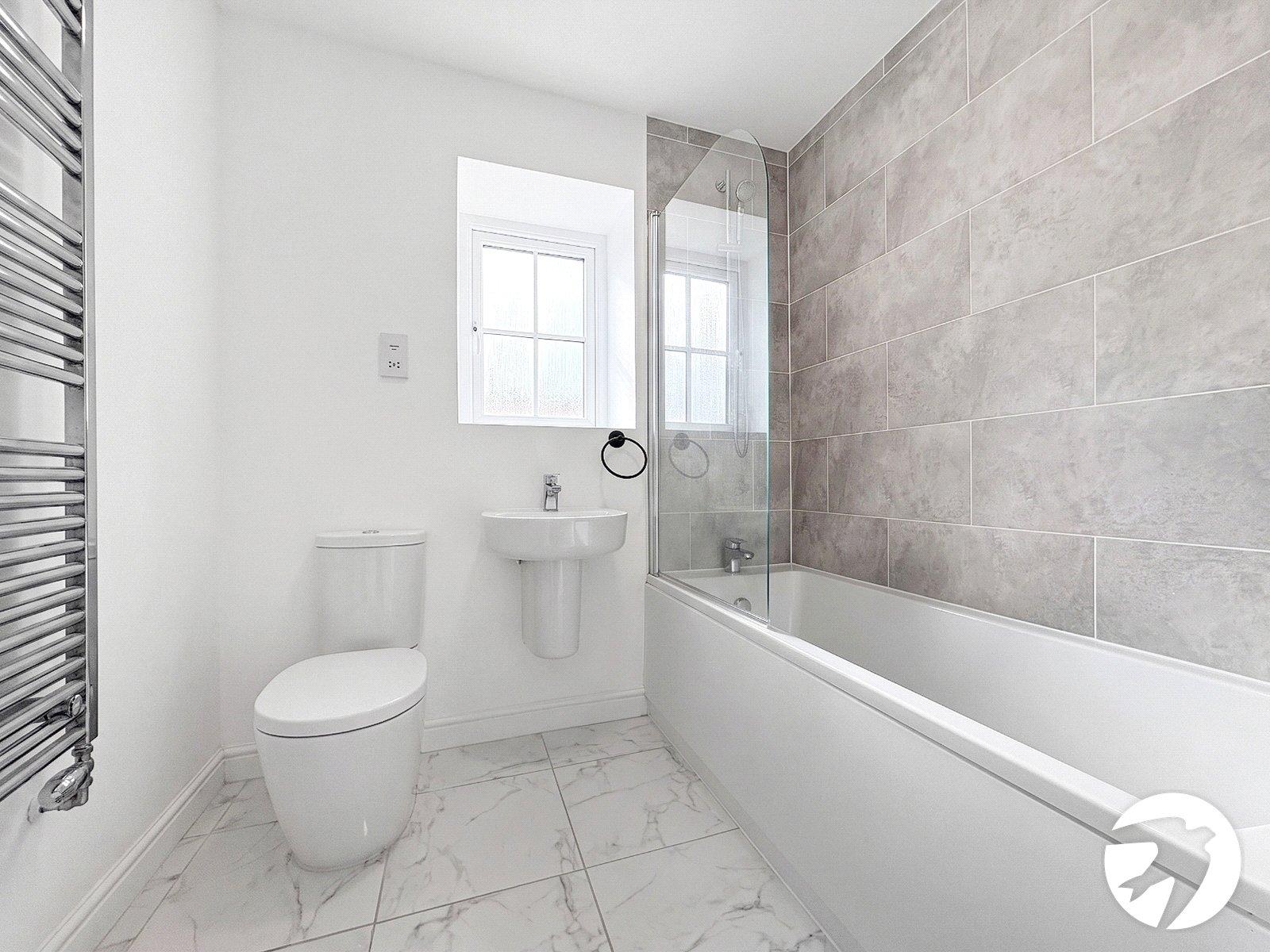 2 bedroom property to rent in Halling | Robinson Michael & Jackson