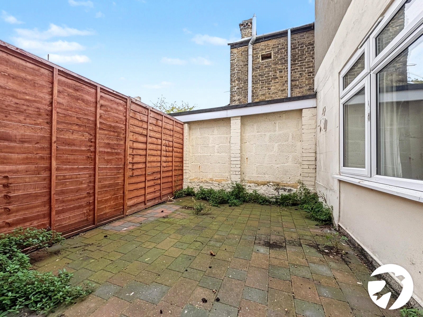 1 bedroom property to rent in Rochester | Robinson Michael & Jackson