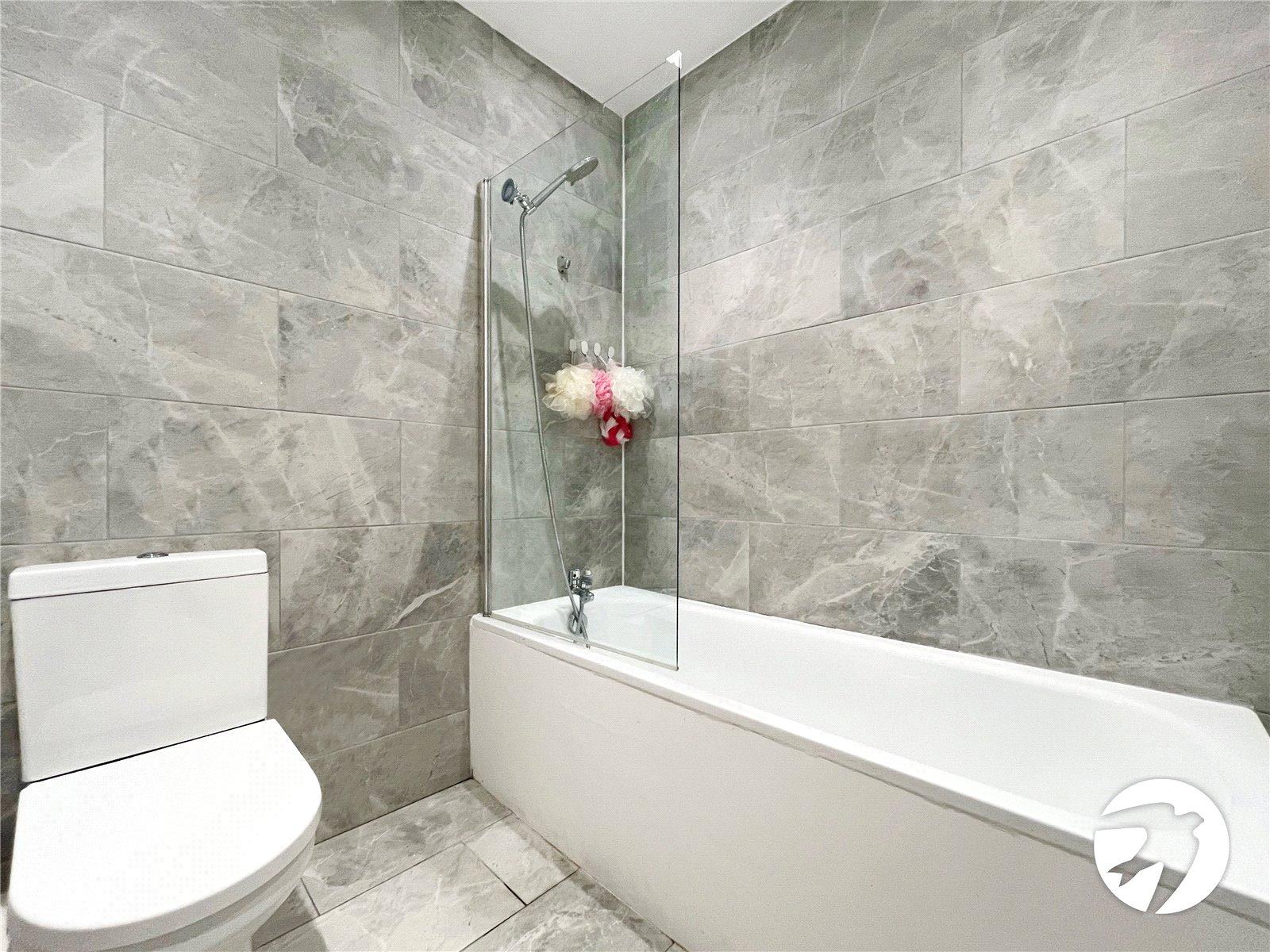 2 bedroom property to rent in Chatham | Robinson Michael & Jackson