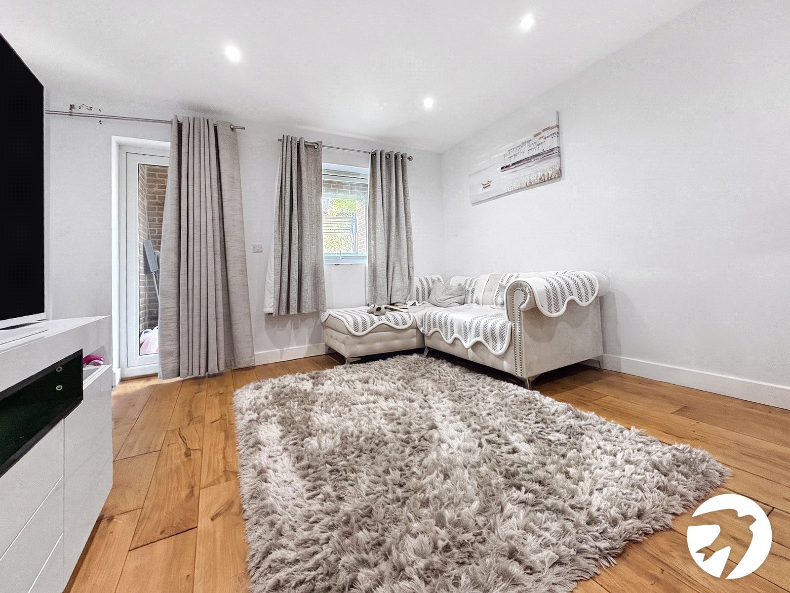 2 bedroom property to rent in Chatham | Robinson Michael & Jackson