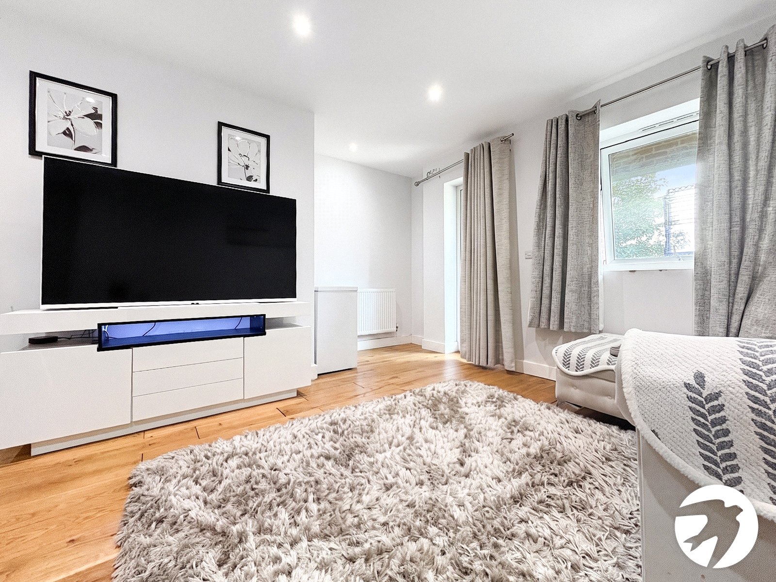 2 bedroom property to rent in Chatham | Robinson Michael & Jackson