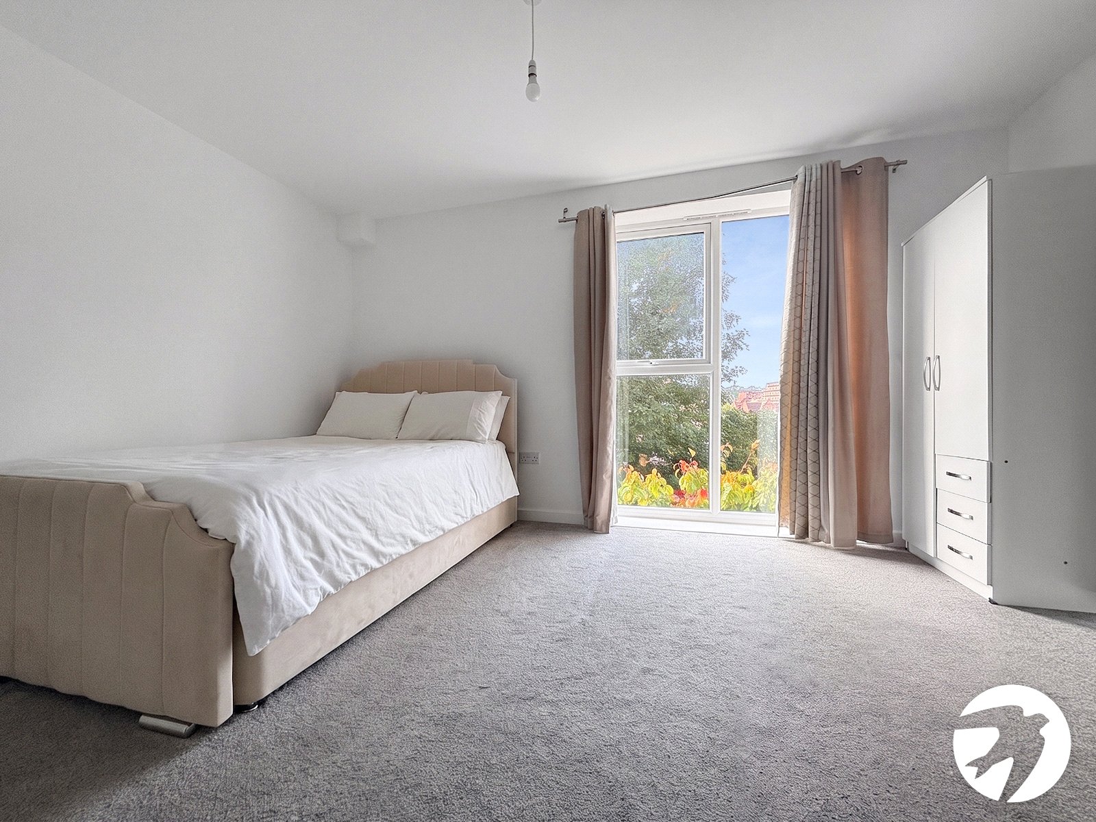 2 bedroom property to rent in Chatham | Robinson Michael & Jackson