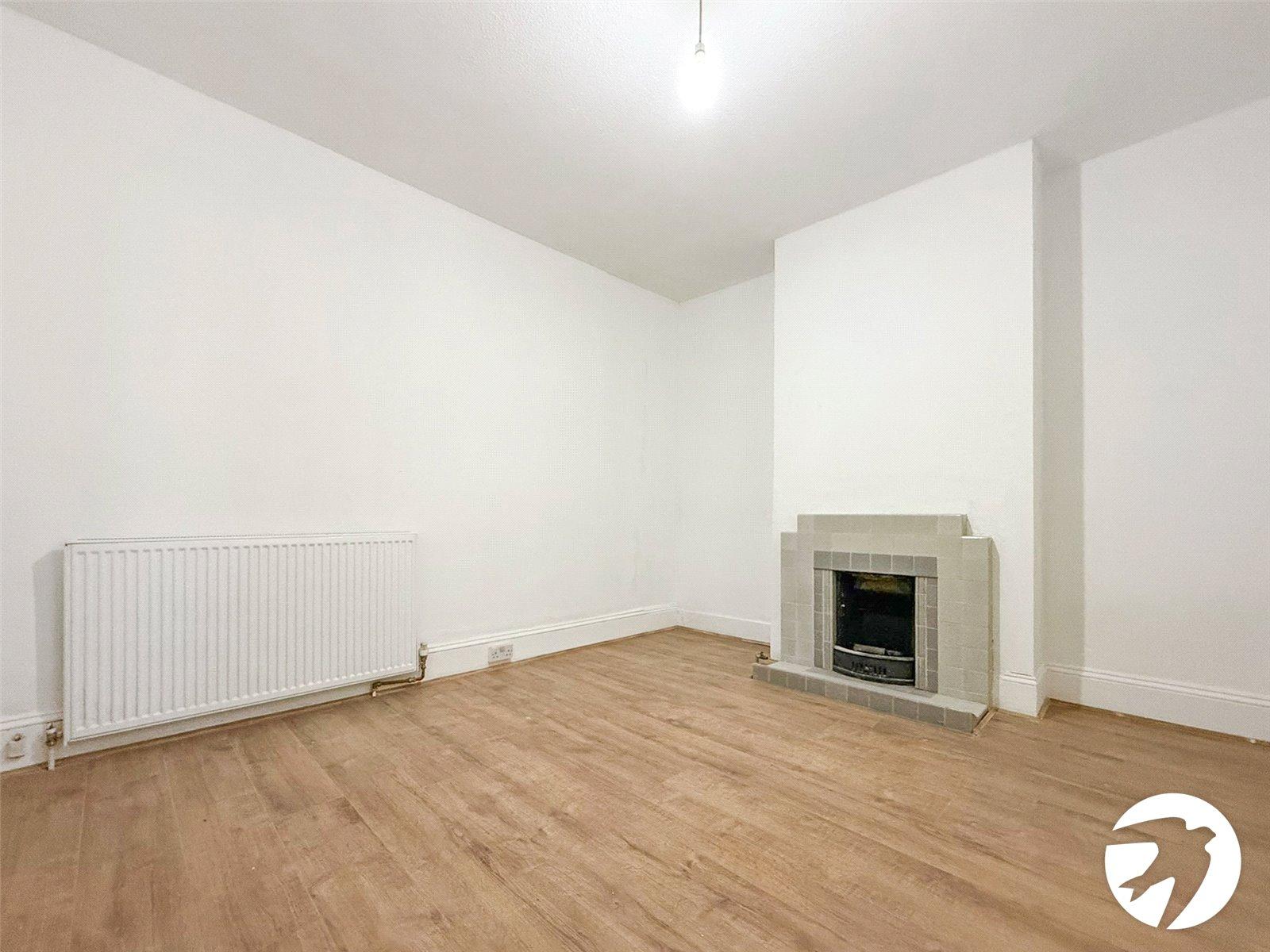 3 bedroom house to rent in Rochester | Robinson Michael & Jackson