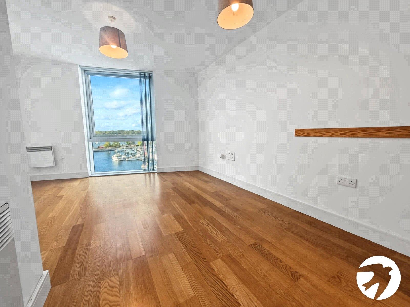 1 bedroom property to rent in Dock Head Road | Robinson Michael & Jackson