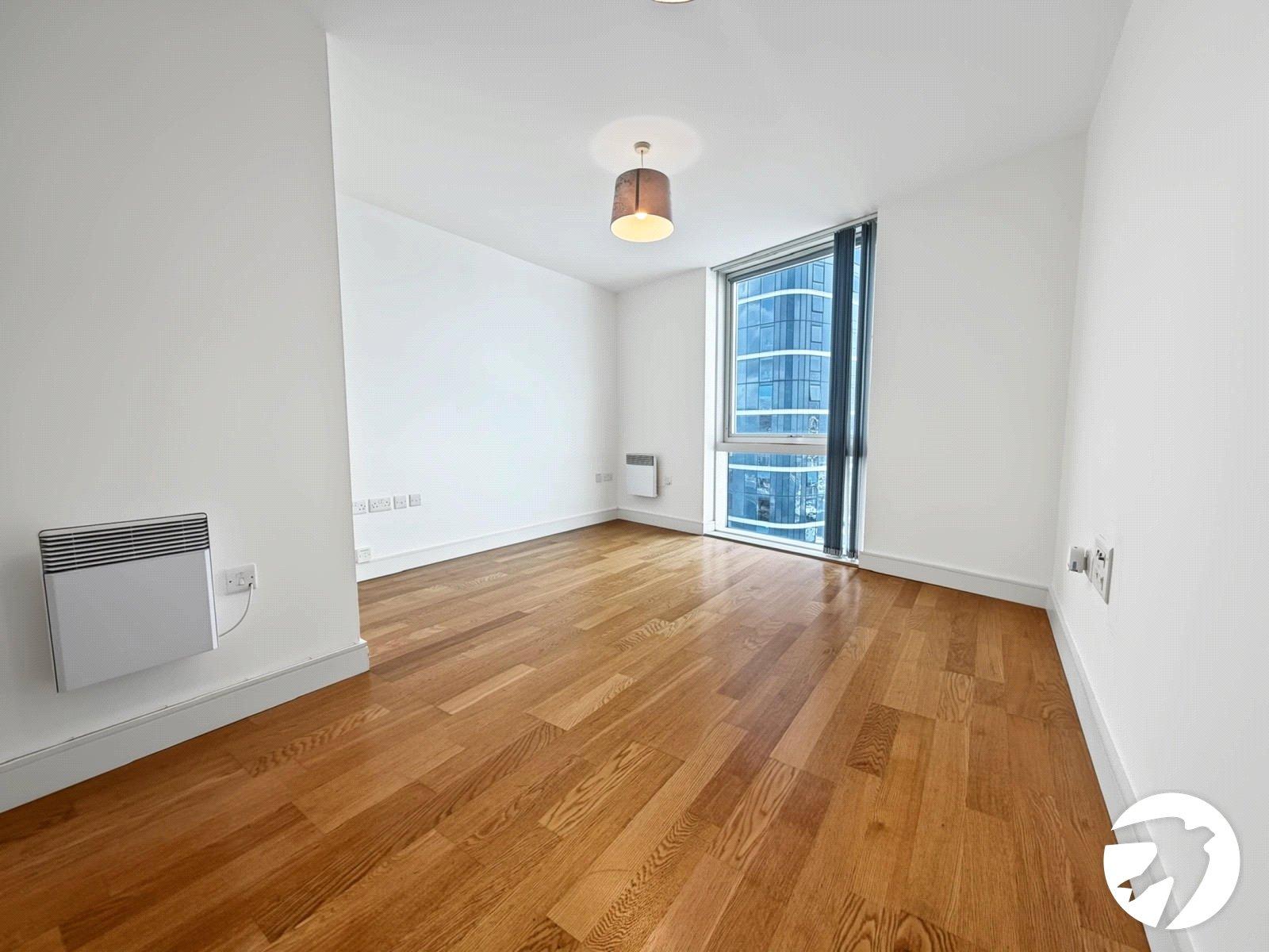 1 bedroom property to rent in Dock Head Road | Robinson Michael & Jackson