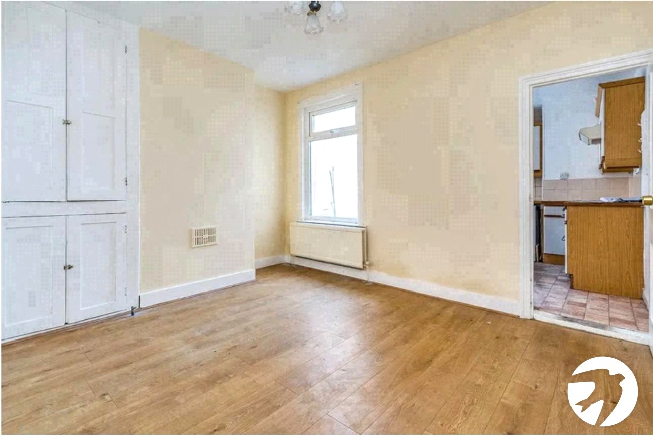 2 bedroom house to rent in Gillingham | Robinson Michael & Jackson