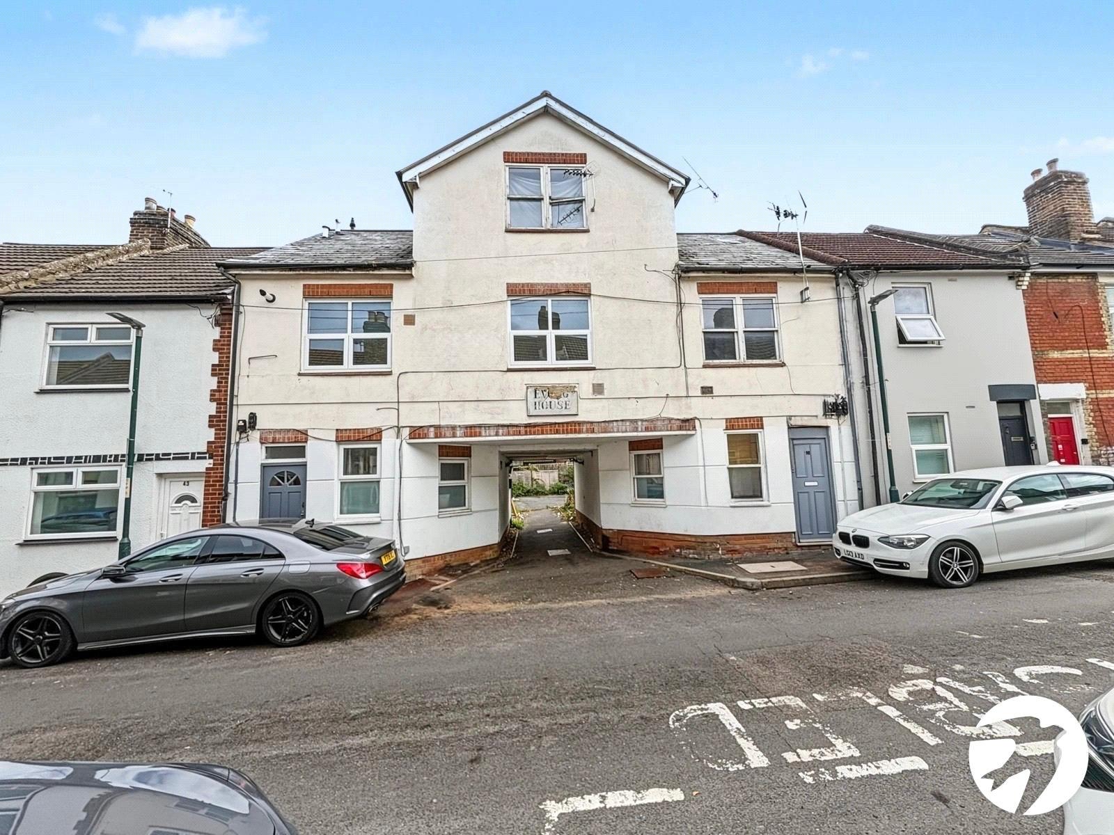 1 bedroom property to rent in Chatham | Robinson Michael & Jackson