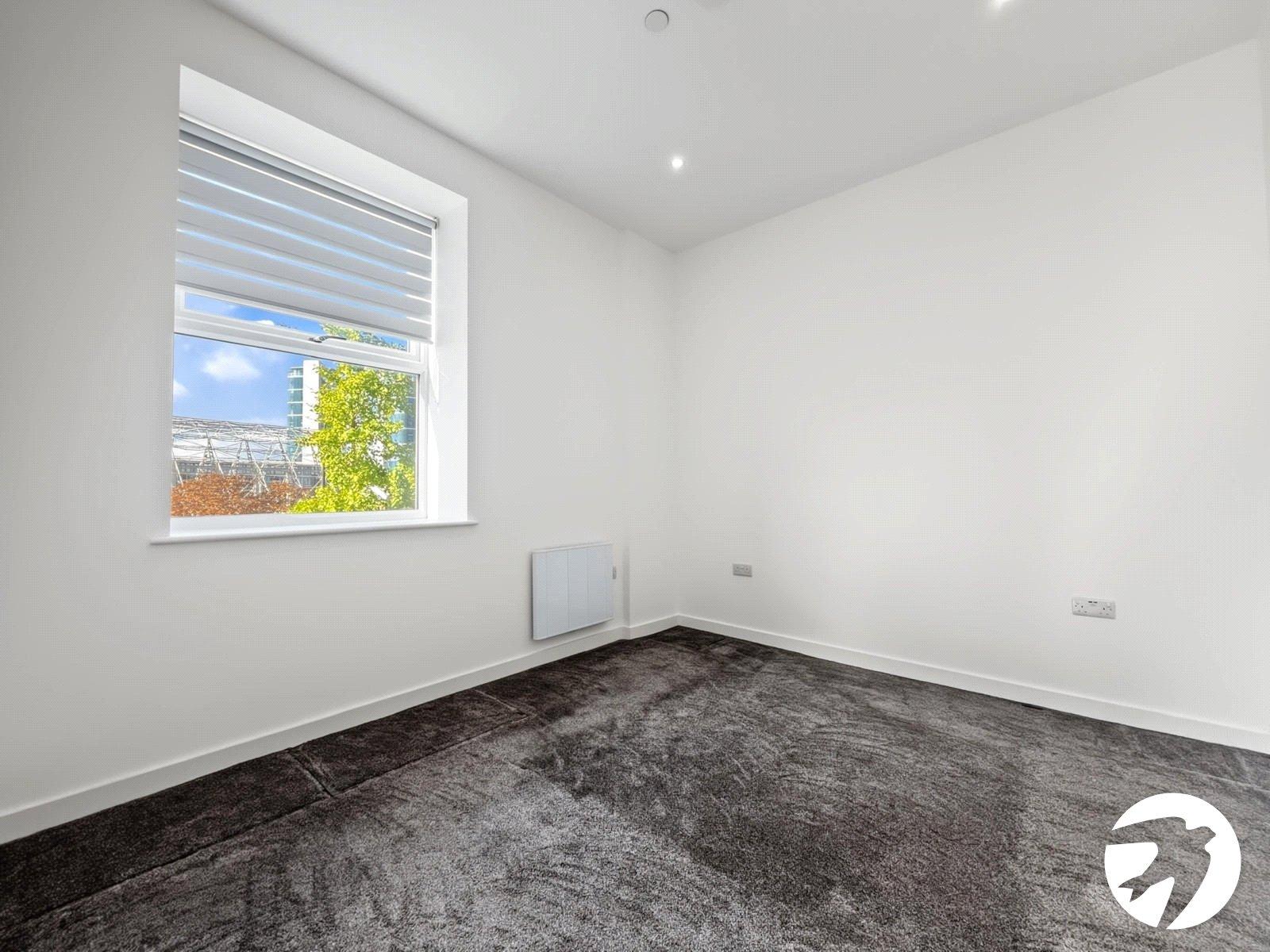 1 bedroom property to rent in Chatham Maritime | Robinson Michael & Jackson