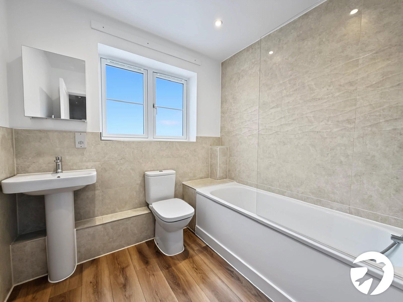 4 bedroom property to rent in Chatham | Robinson Michael & Jackson