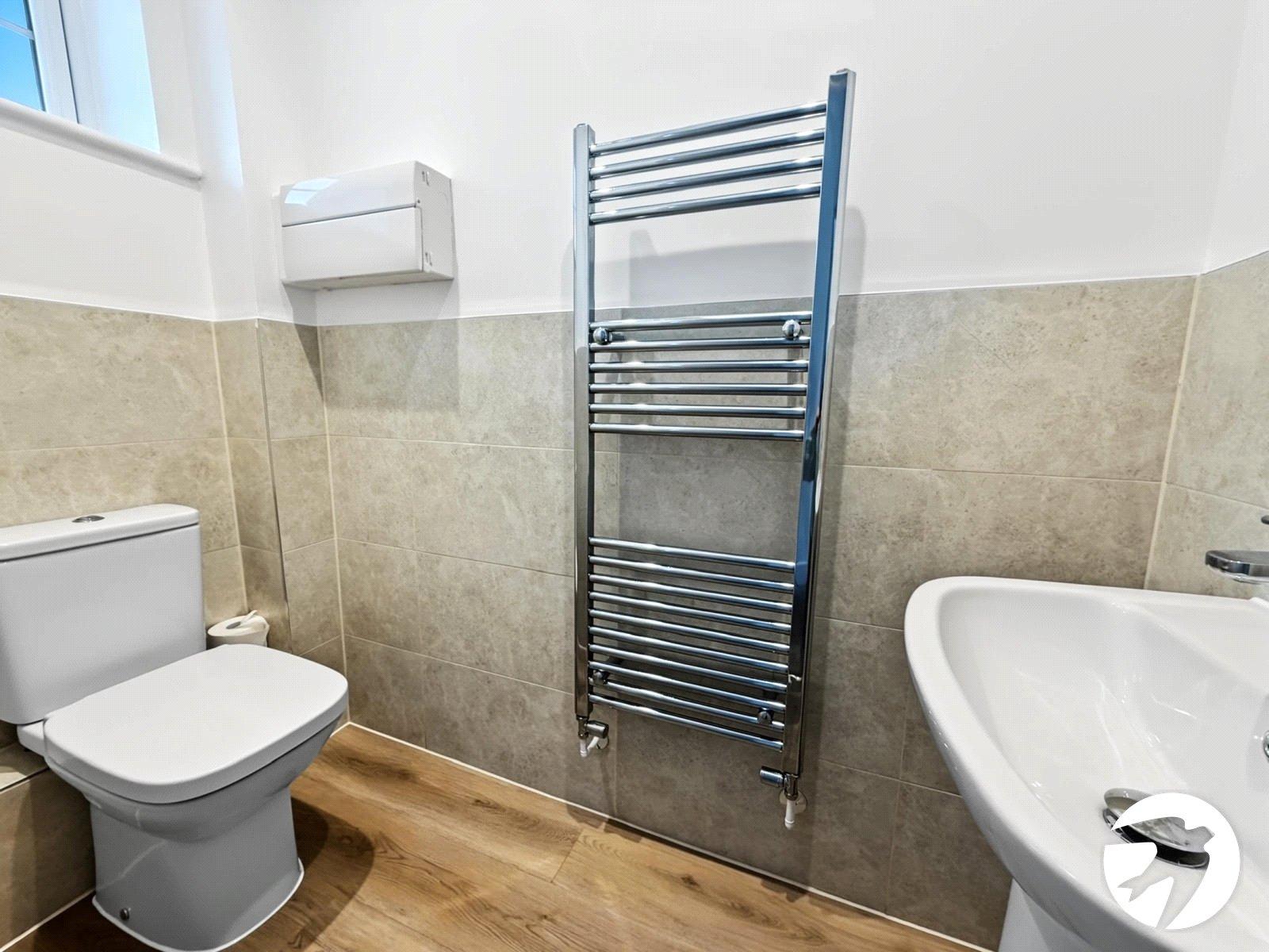 4 bedroom property to rent in Chatham | Robinson Michael & Jackson