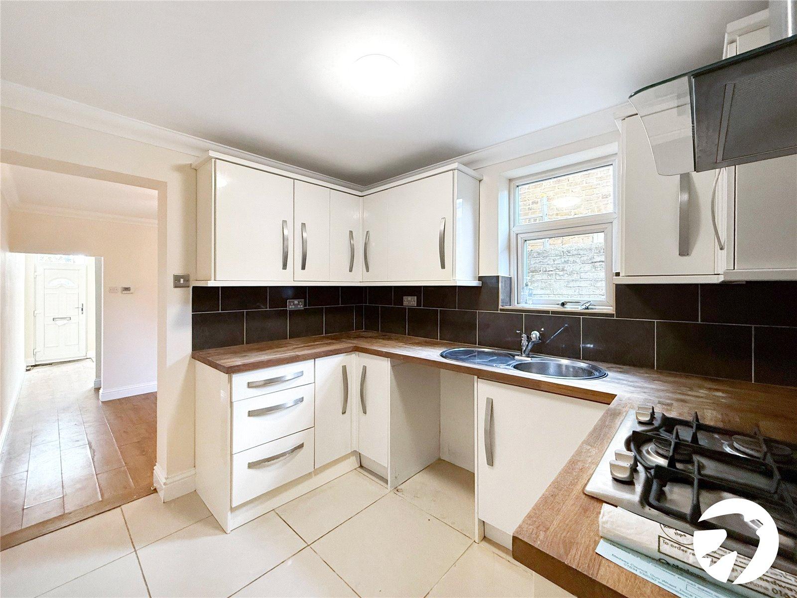 3 bedroom house to rent in Strood | Robinson Michael & Jackson