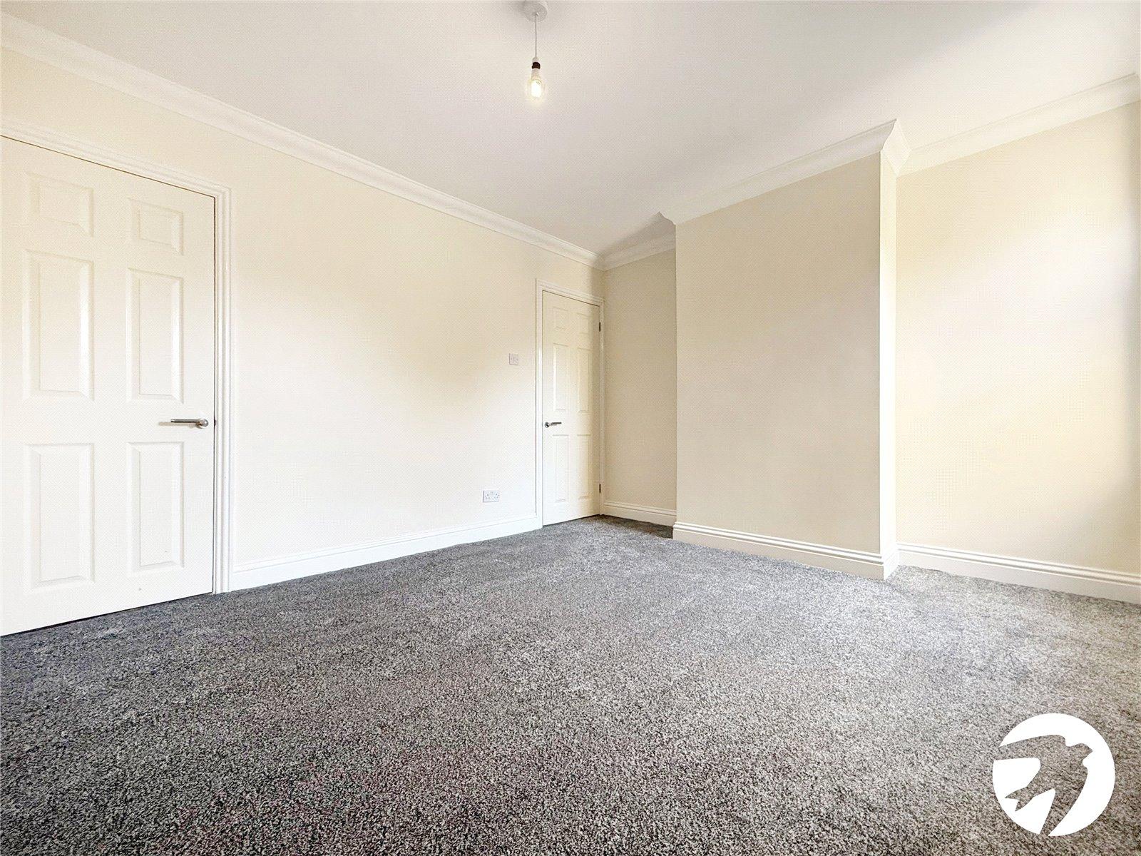 3 bedroom house to rent in Strood | Robinson Michael & Jackson