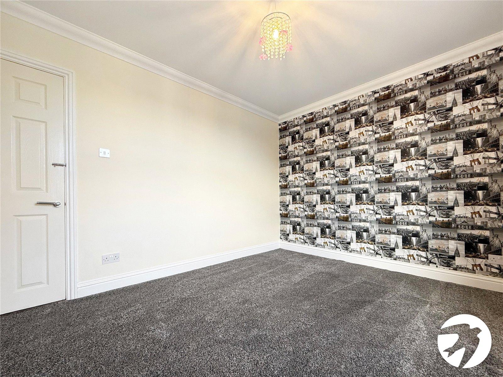 3 bedroom house to rent in Strood | Robinson Michael & Jackson
