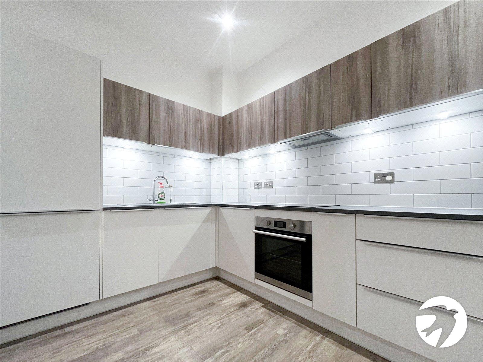2 bedroom property to rent in Chatham Maritime | Robinson Michael & Jackson