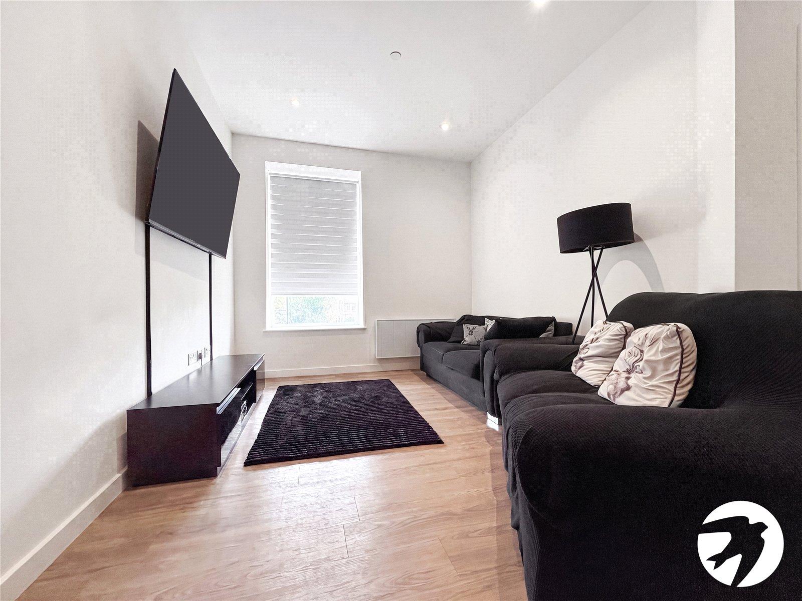 2 bedroom property to rent in Chatham Maritime | Robinson Michael & Jackson