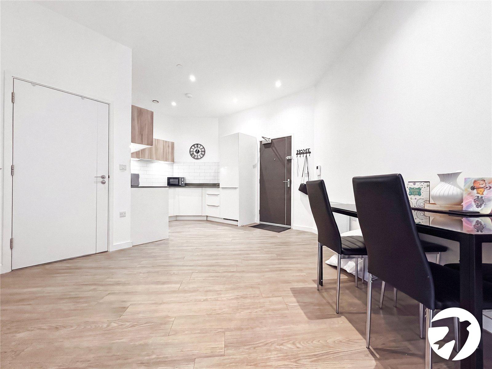 2 bedroom property to rent in Chatham Maritime | Robinson Michael & Jackson