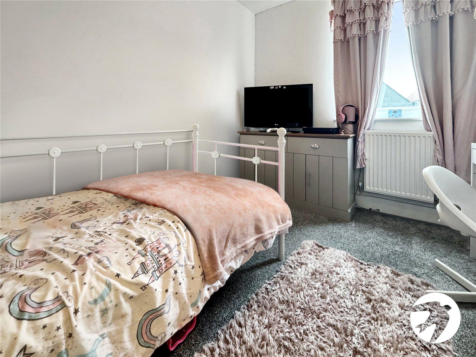 3 bedroom property to rent in Milton Regis | Robinson Michael & Jackson