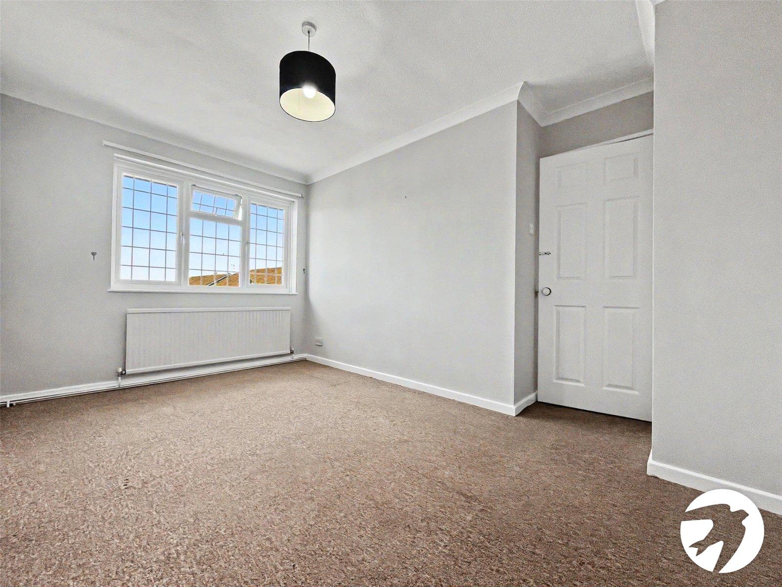 3 bedroom house to rent in Cliffe Woods | Robinson Michael & Jackson