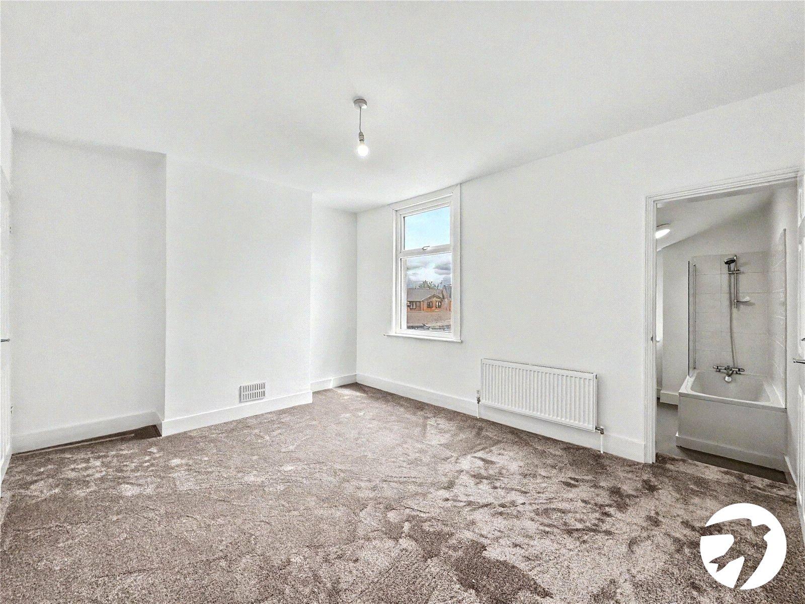 2 bedroom house to rent in Gillingham | Robinson Michael & Jackson