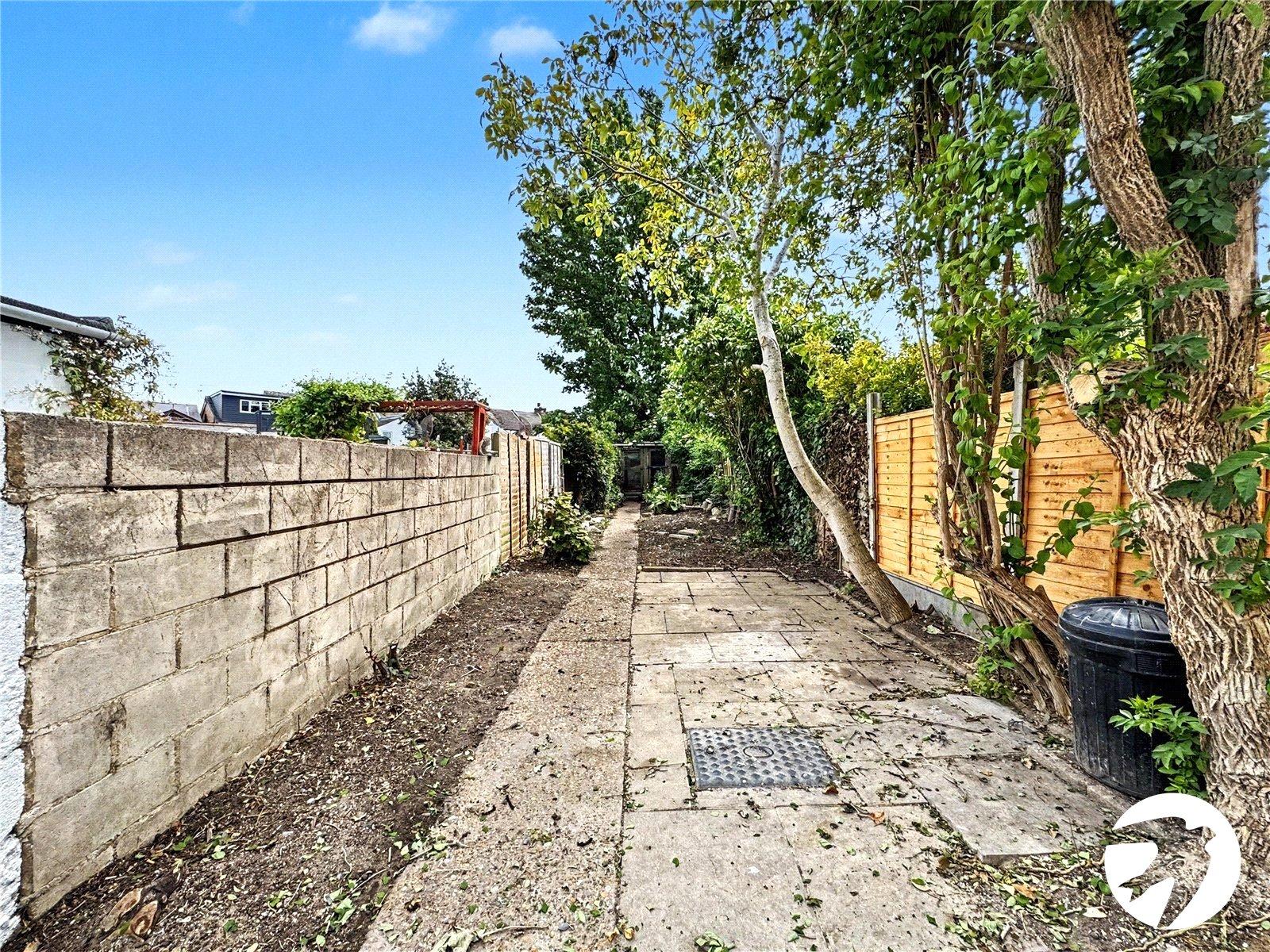 2 bedroom house to rent in Gillingham | Robinson Michael & Jackson