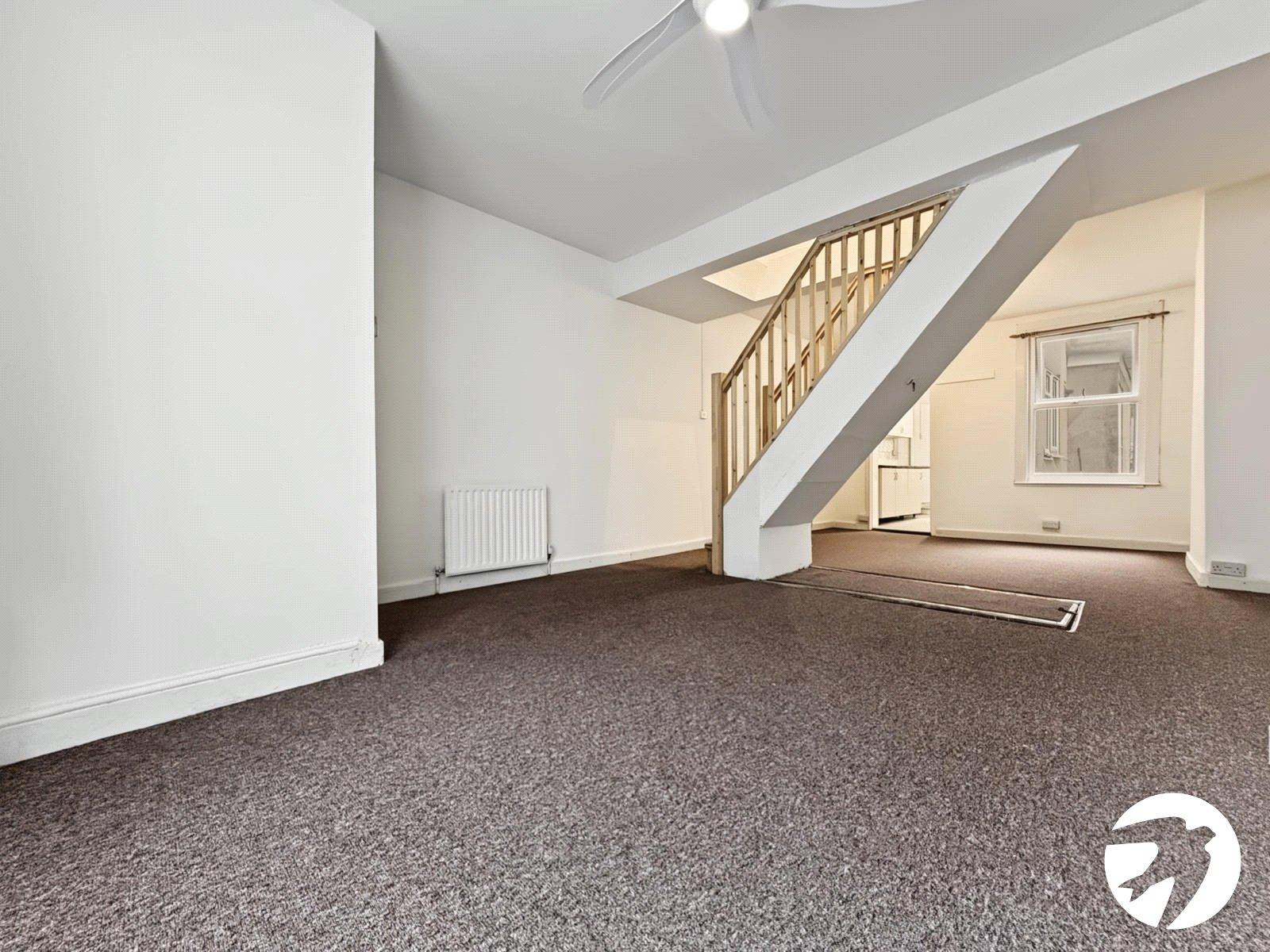 3 bedroom house to rent in Rochester | Robinson Michael & Jackson