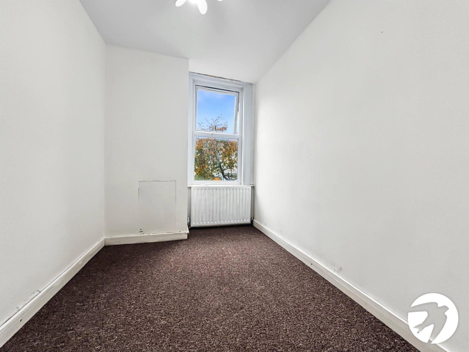 3 bedroom house to rent in Rochester | Robinson Michael & Jackson