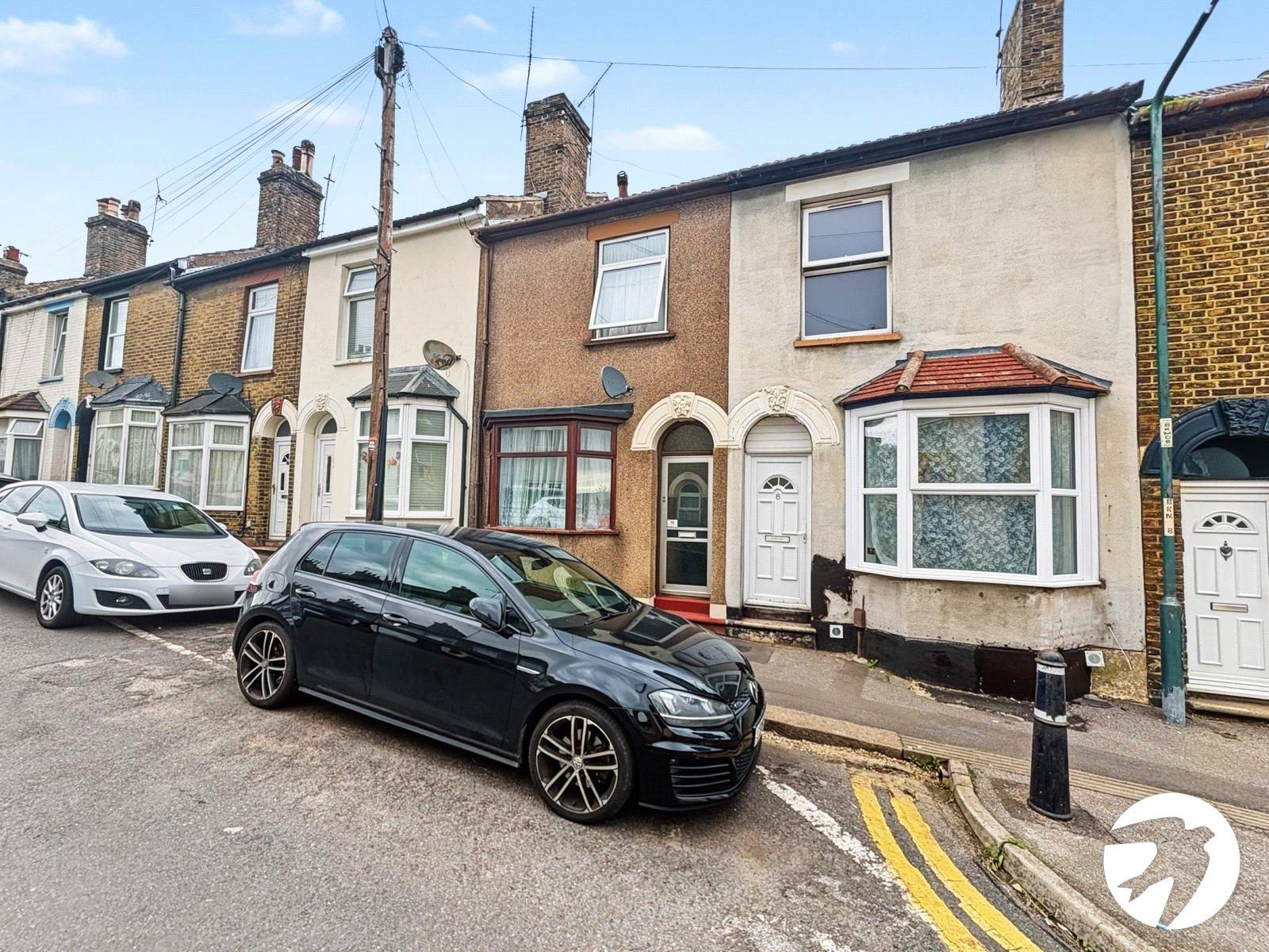 3 bedroom house to rent in Rochester | Robinson Michael & Jackson