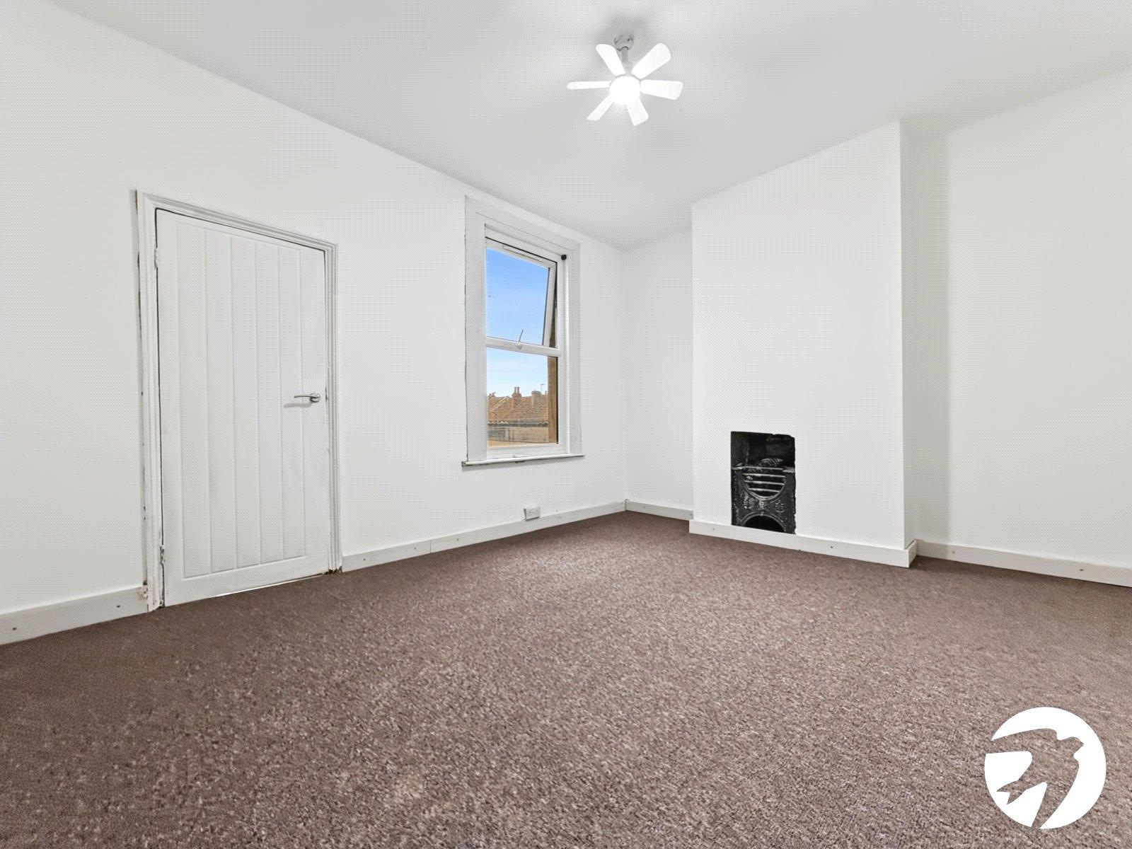 3 bedroom house to rent in Rochester | Robinson Michael & Jackson