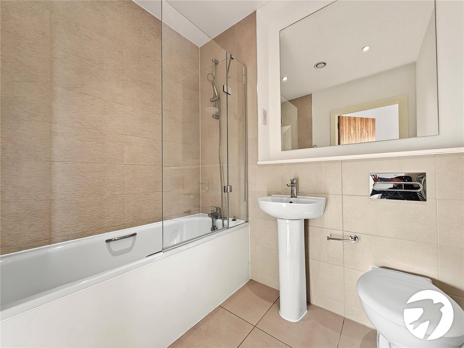2 bedroom property to rent in Chatham | Robinson Michael & Jackson