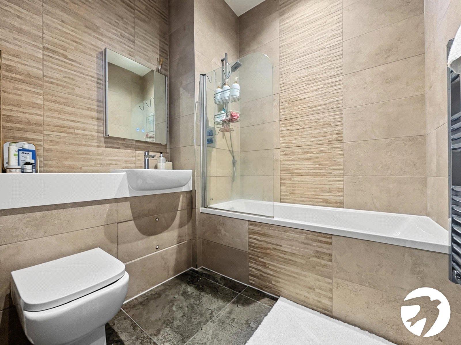 1 bedroom property to rent in Chatham Maritime | Robinson Michael & Jackson