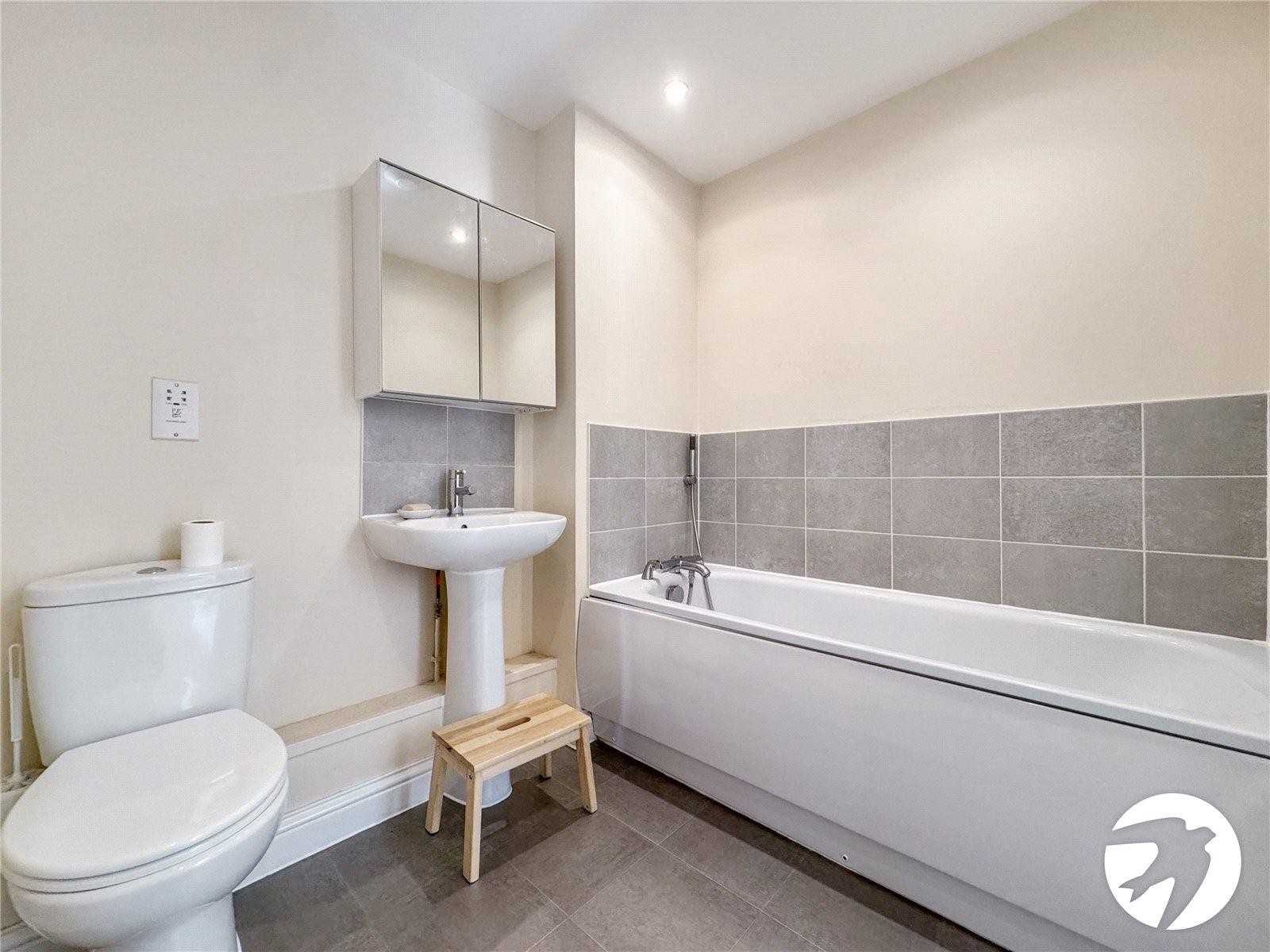 2 bedroom property for sale in Church Street | Robinson Michael & Jackson