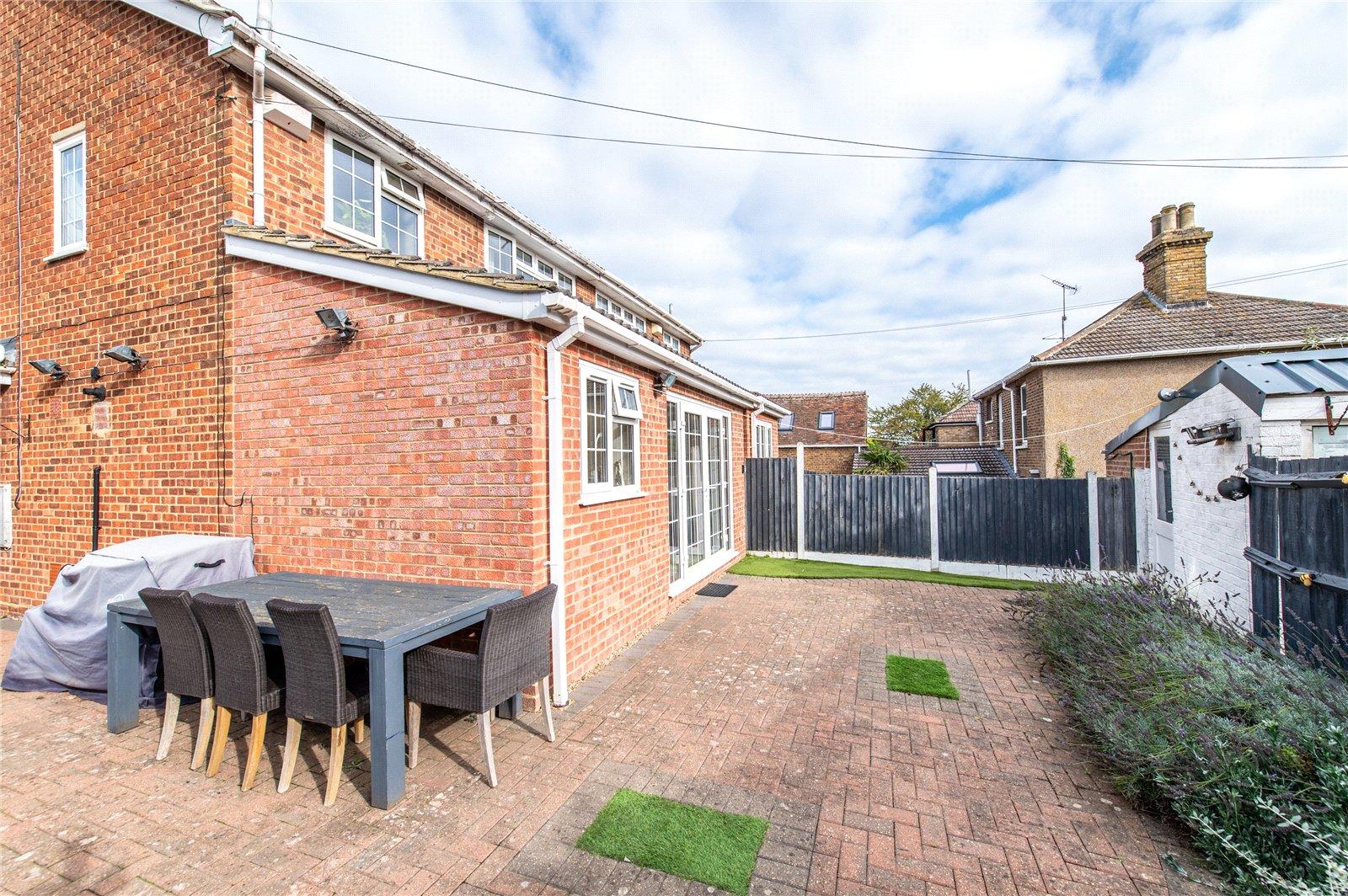 3 bedroom house for sale in Newington | Robinson Michael & Jackson