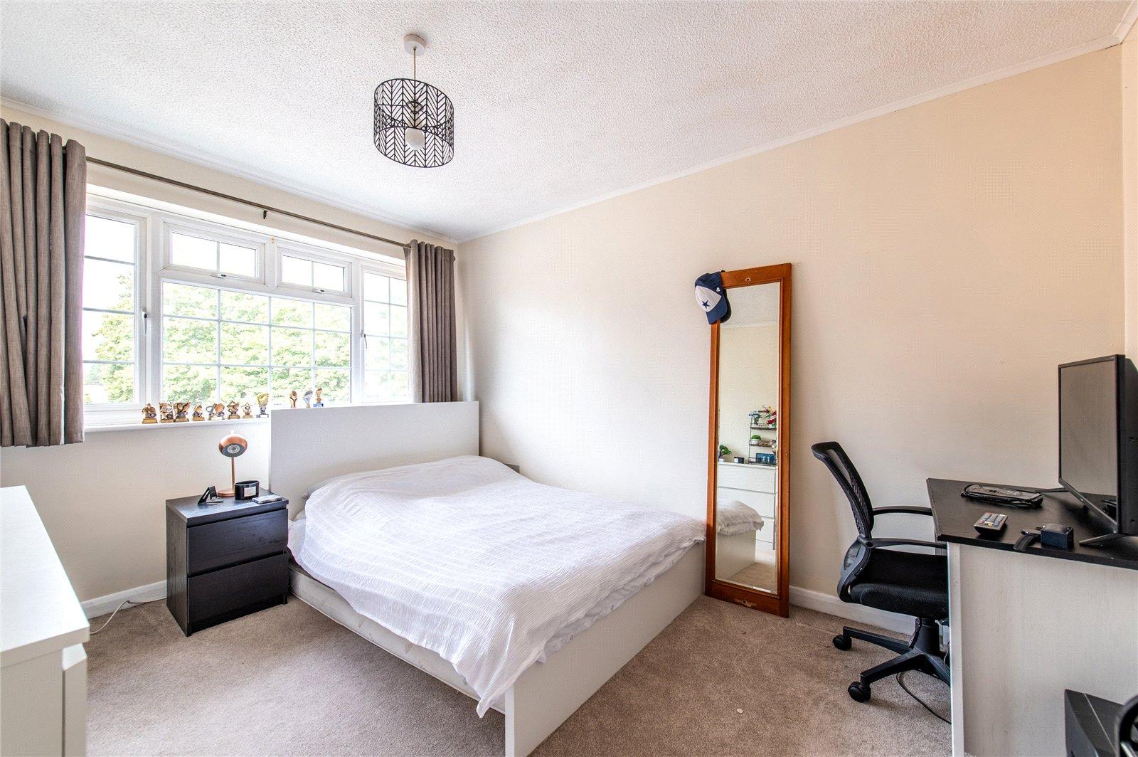 3 bedroom house for sale in Newington | Robinson Michael & Jackson