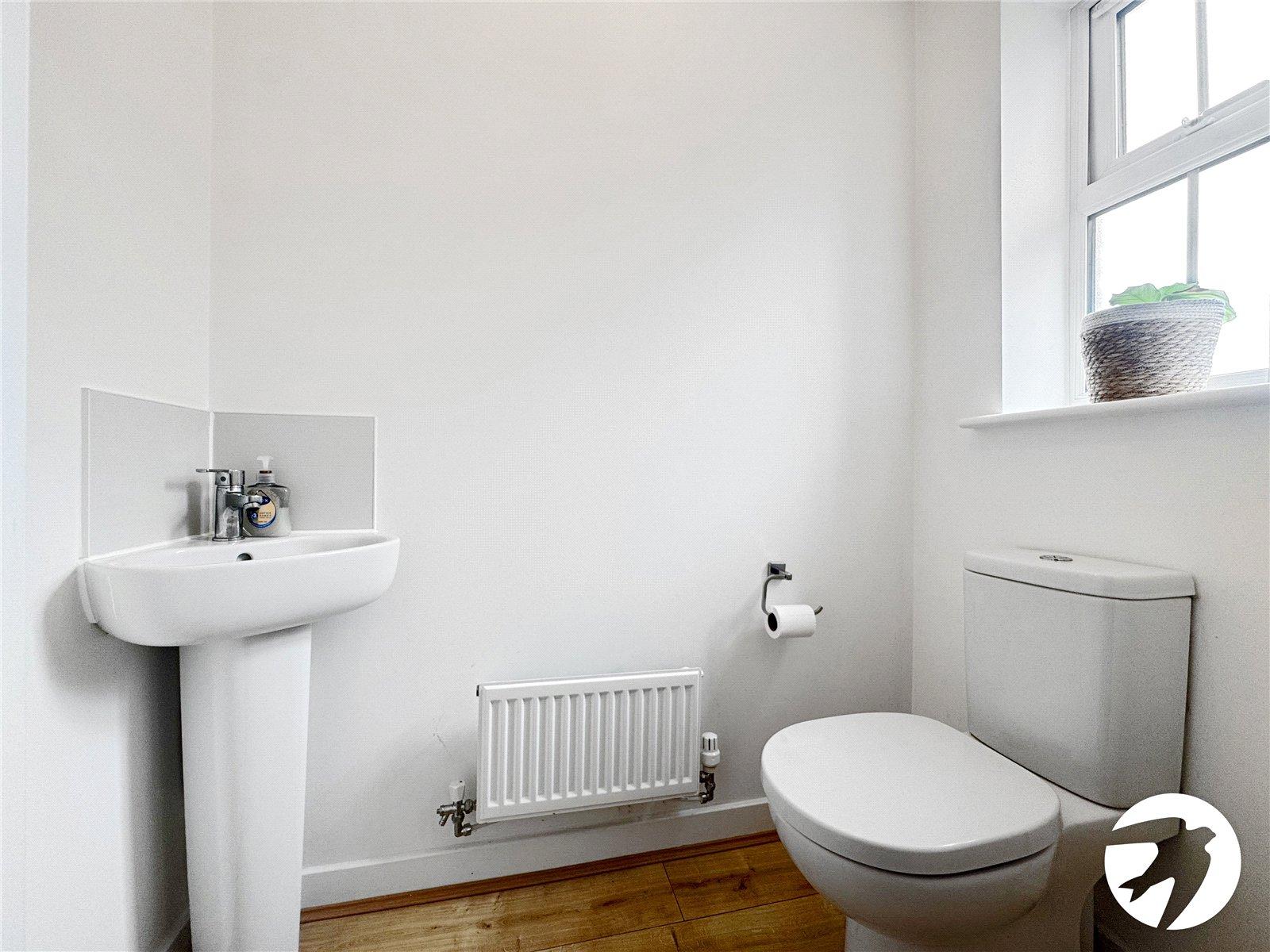 3 bedroom house for sale in Newington | Robinson Michael & Jackson