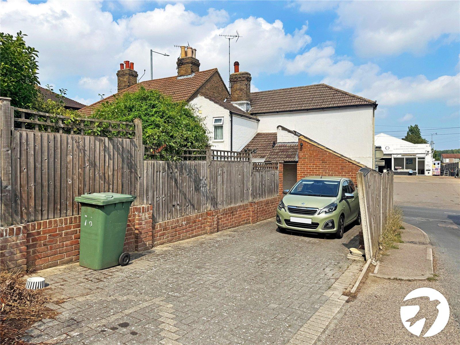 2 bedroom house for sale in Newington | Robinson Michael & Jackson