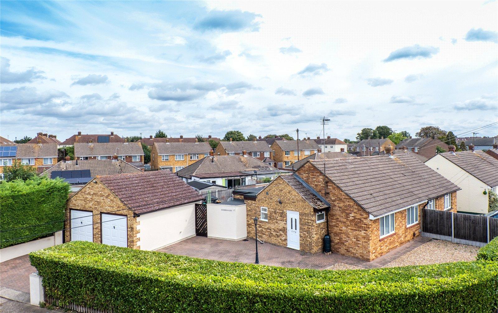 2 bedroom bungalow for sale in Sittingbourne | Robinson Michael & Jackson