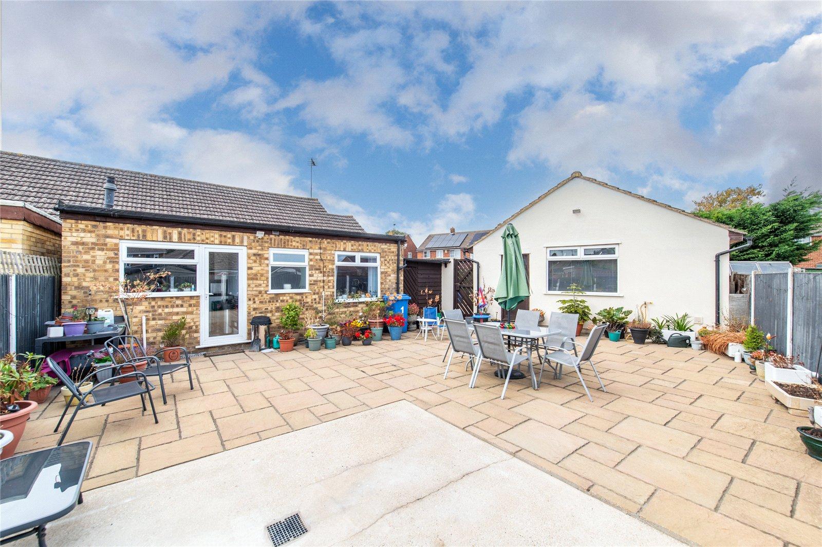 2 bedroom bungalow for sale in Sittingbourne | Robinson Michael & Jackson