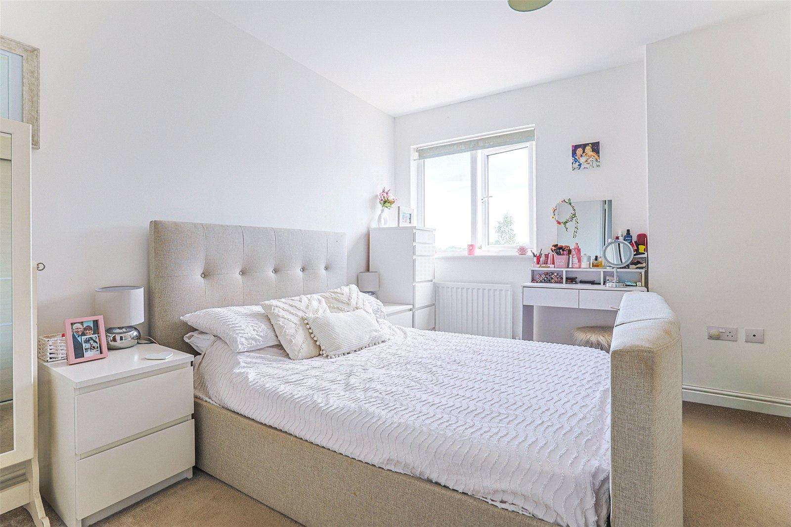 2 bedroom property for sale in Sittingbourne | Robinson Michael & Jackson