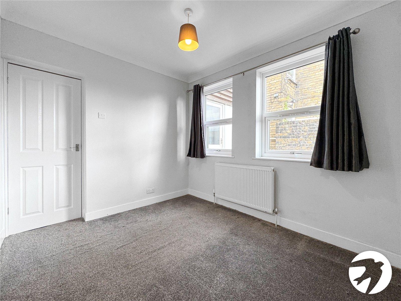 1 bedroom property for sale in Sittingbourne | Robinson Michael & Jackson