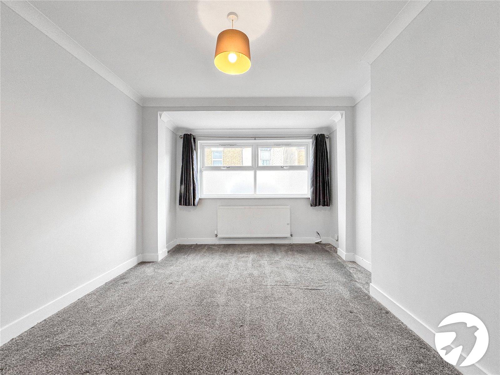 1 bedroom property for sale in Sittingbourne | Robinson Michael & Jackson