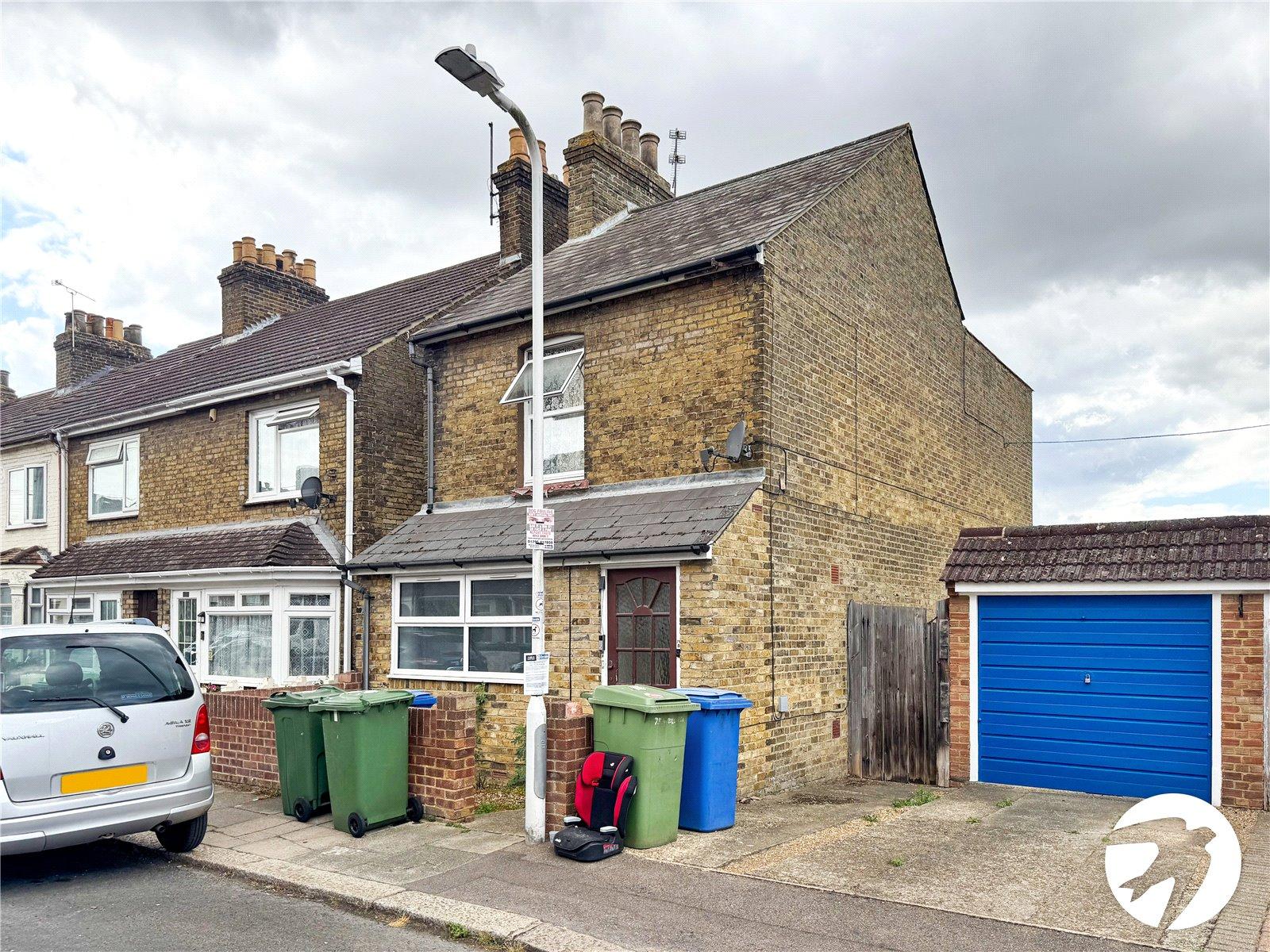 1 bedroom property for sale in Sittingbourne | Robinson Michael & Jackson