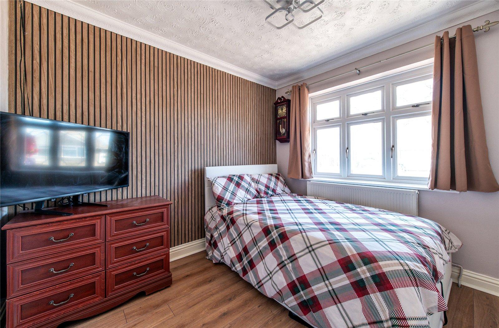 3 bedroom house for sale in Sittingbourne | Robinson Michael & Jackson