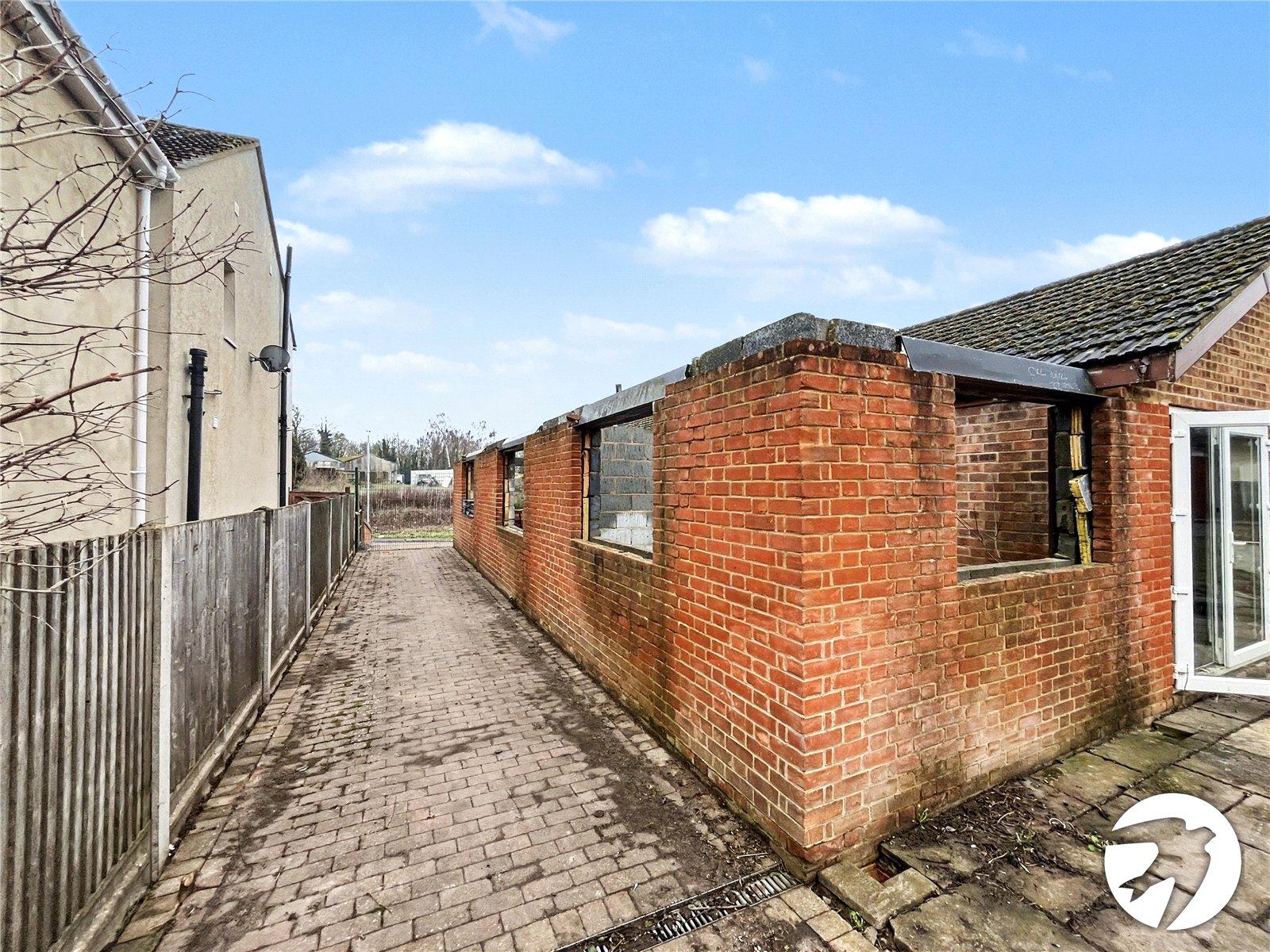 2 bedroom bungalow for sale in Bobbing | Robinson Michael & Jackson