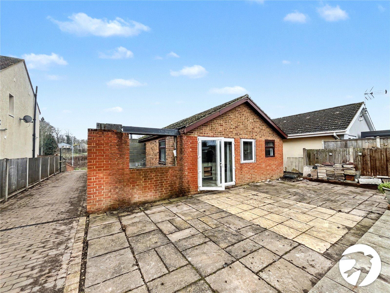 2 bedroom bungalow for sale in Bobbing | Robinson Michael & Jackson