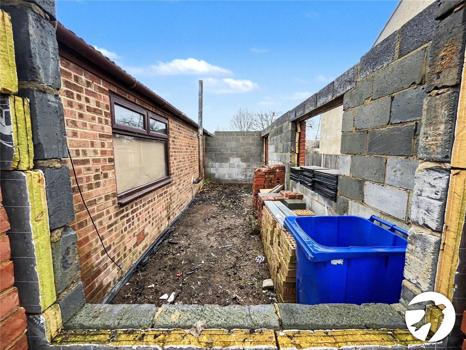 2 bedroom bungalow for sale in Bobbing | Robinson Michael & Jackson