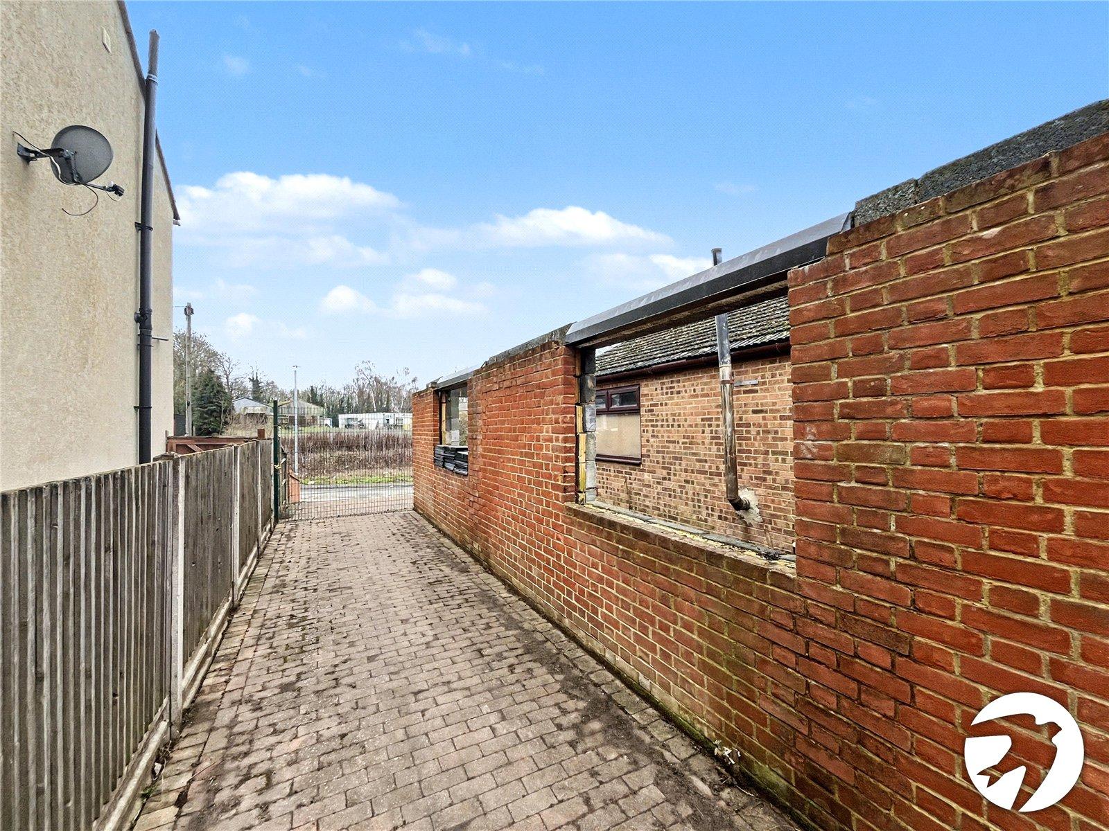 2 bedroom bungalow for sale in Bobbing | Robinson Michael & Jackson