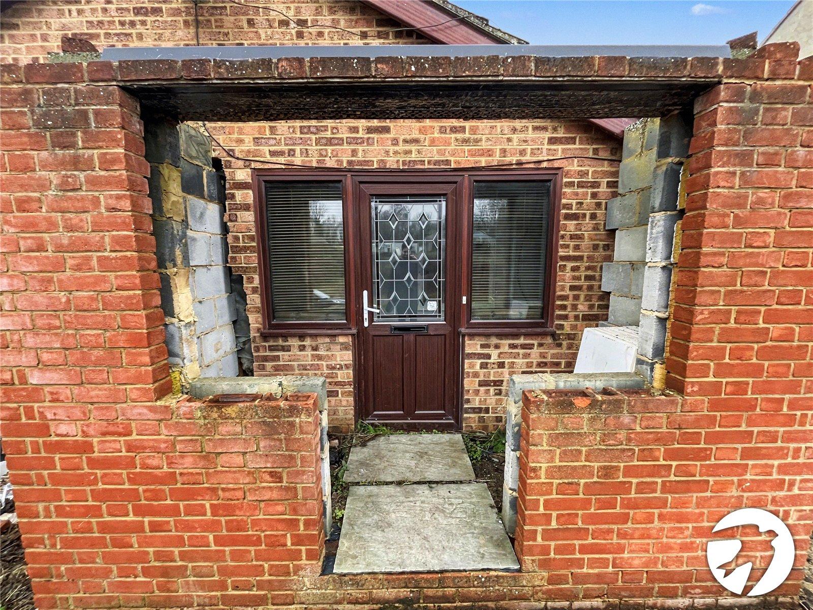 2 bedroom bungalow for sale in Bobbing | Robinson Michael & Jackson