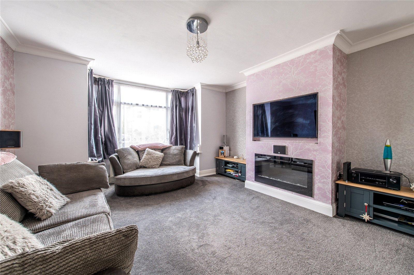 5 bedroom house for sale in Sittingbourne | Robinson Michael & Jackson