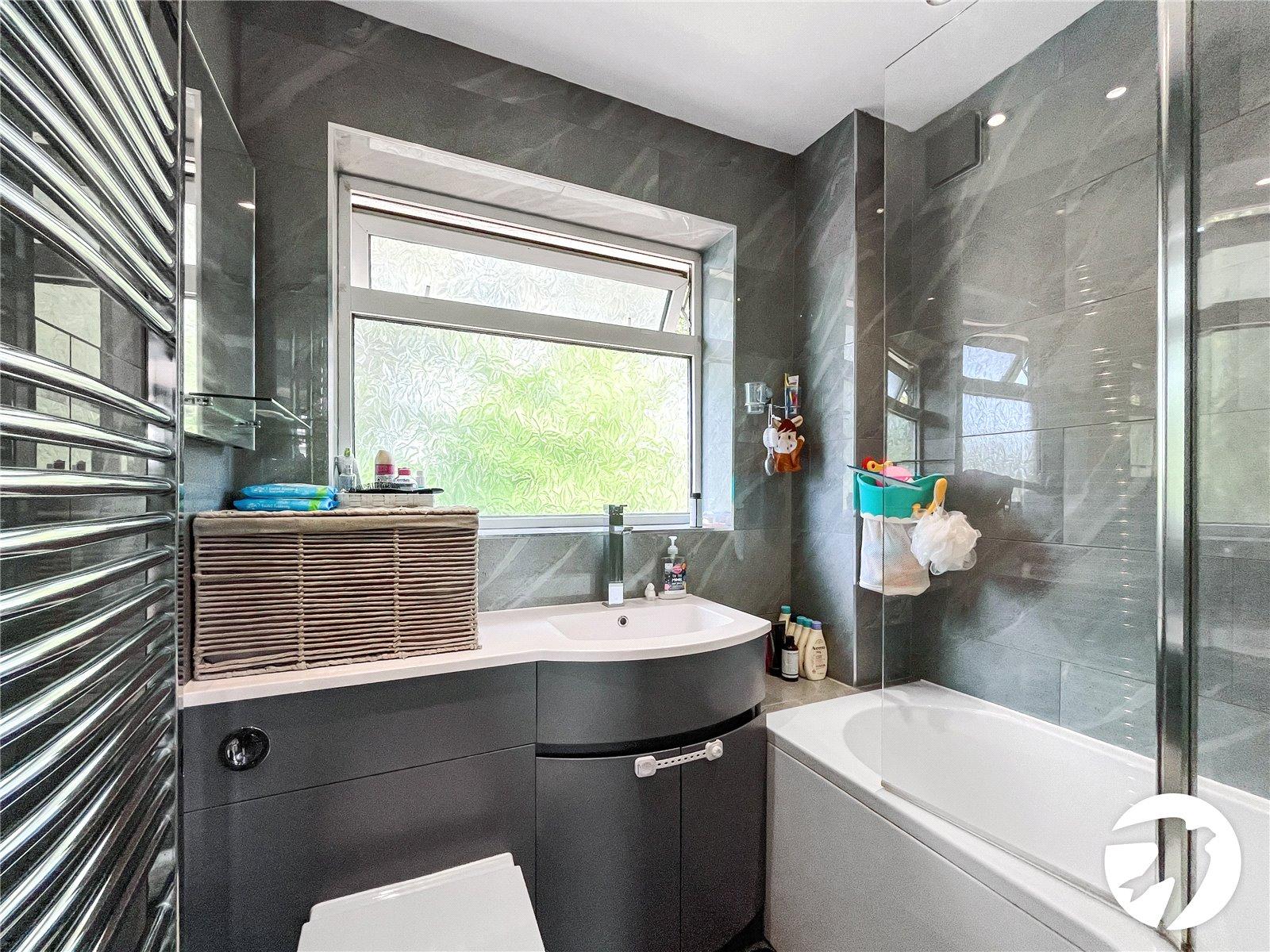 3 bedroom house for sale in Sittingbourne | Robinson Michael & Jackson