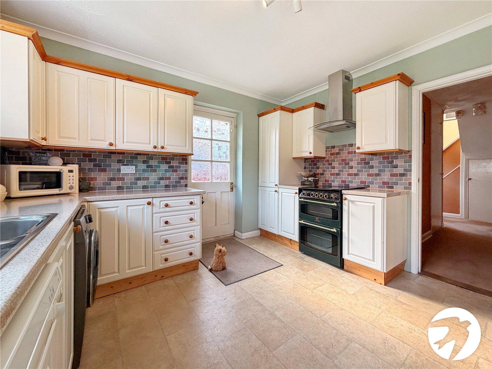3 bedroom bungalow for sale in Sittingbourne | Robinson Michael & Jackson